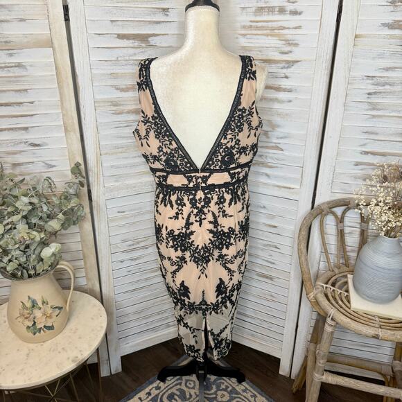 BARDOT NEW Women's 12 XL Embroidered Nude Black Overlay Midi Dress Sexy Sheath - Picture 16 of 16